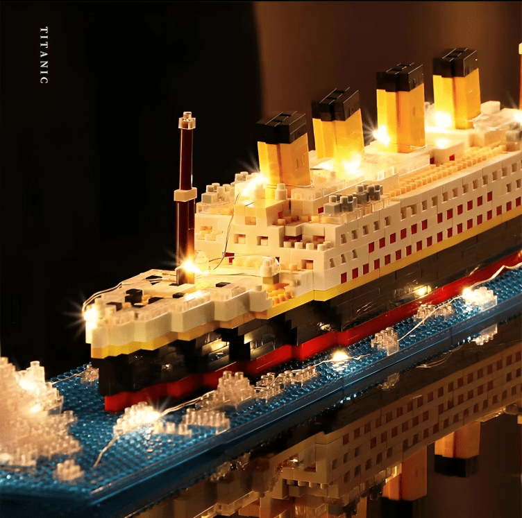 Titanic Ship – 1878 PCS Historical DIY Building Brick Set - STEM Building Toy by LULEGO