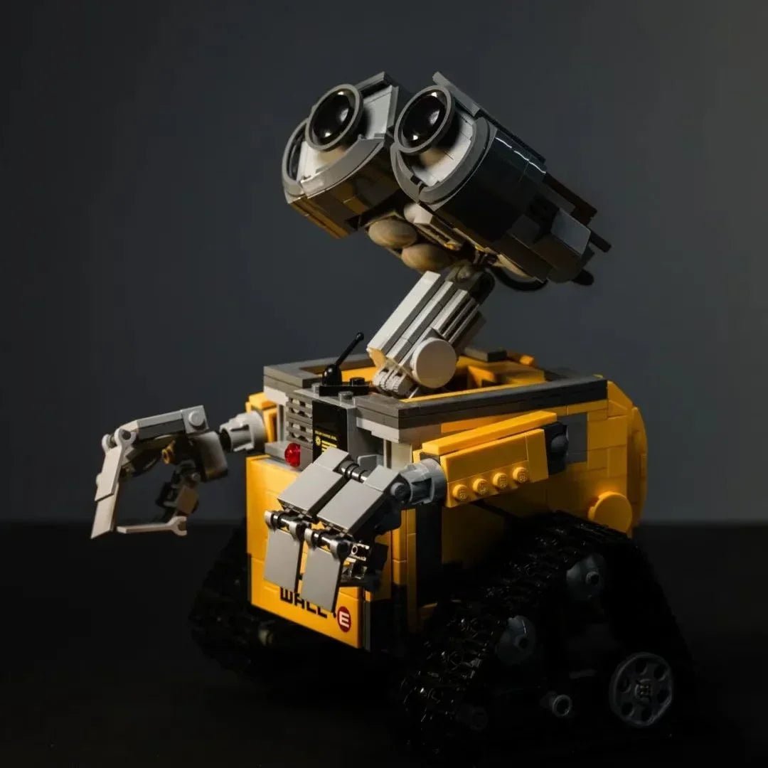 Wall - E Robot Building Set – 687 PCS Movie - Inspired Toy 6+ - STEM Building Toy by LULEGO