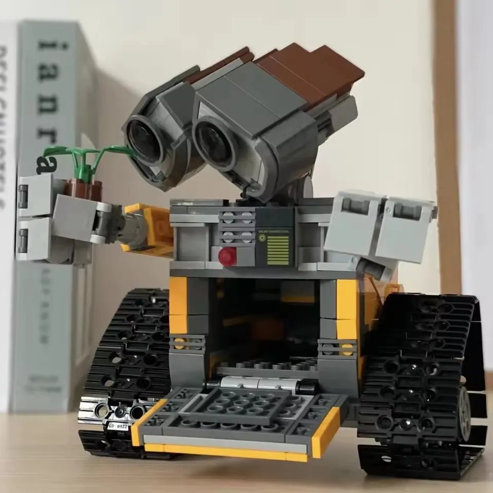 Wall - E Robot Building Set – 687 PCS Movie - Inspired Toy 6+ - STEM Building Toy by LULEGO